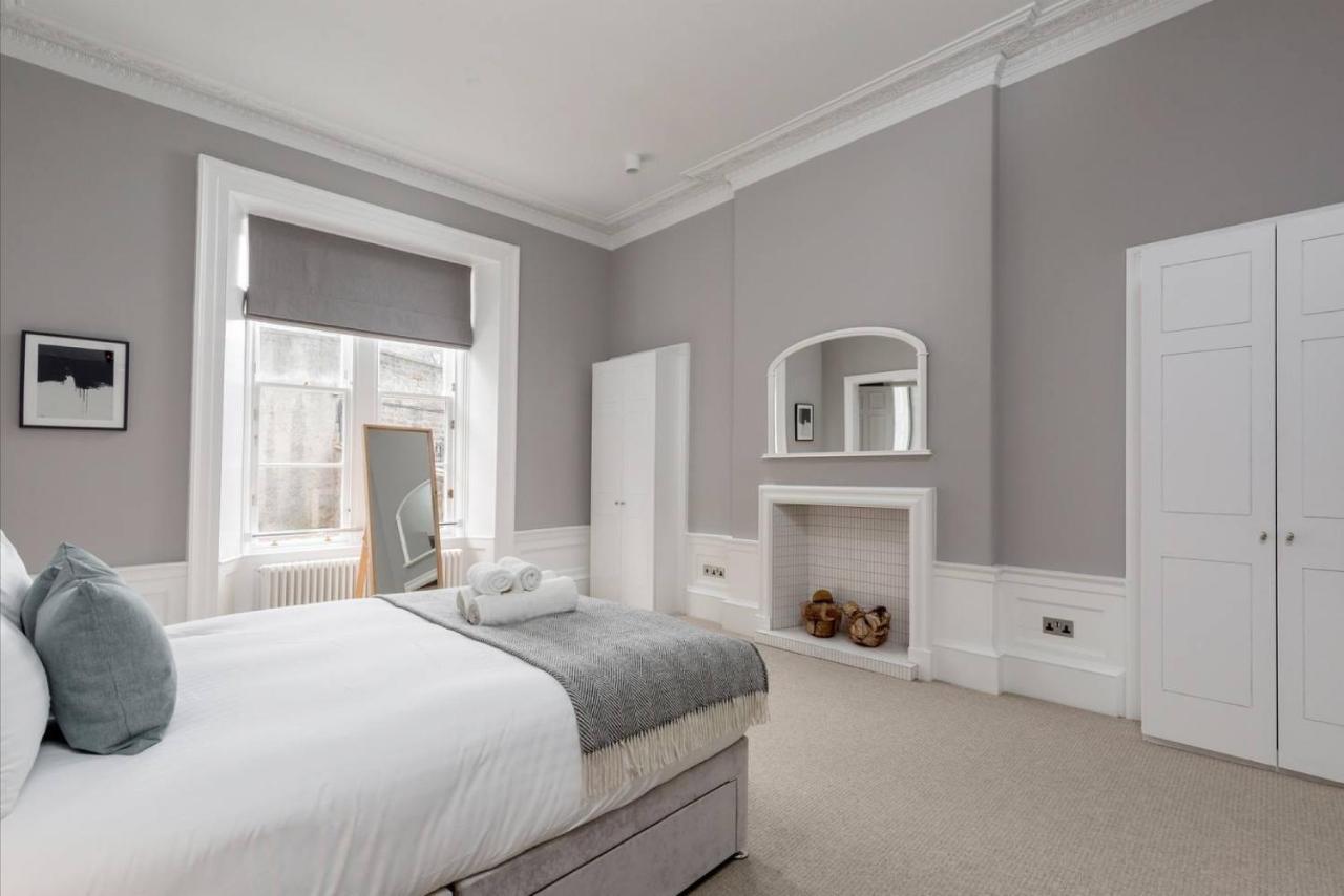 Joivy Spacious And Bright 1Bed Apt, Short Walk From Princes Street Эдинбург Экстерьер фото